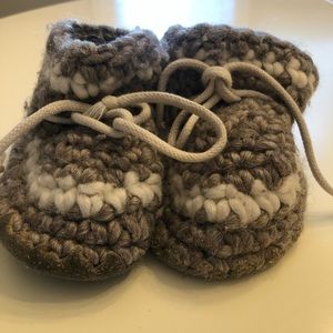 Wool slippers / booties